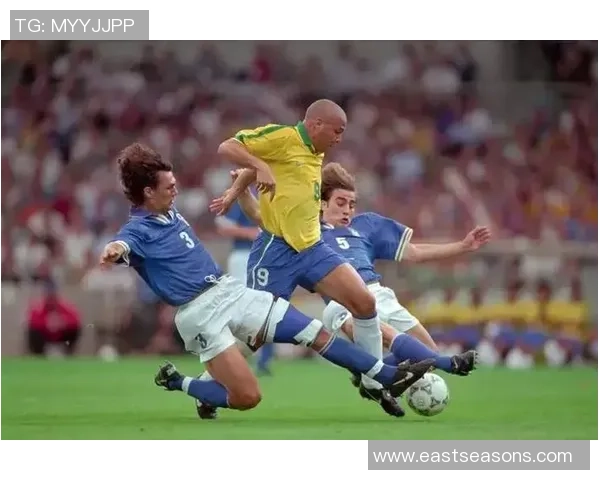 足球明星精彩瞬间回顾最佳进球集锦视频全景展示